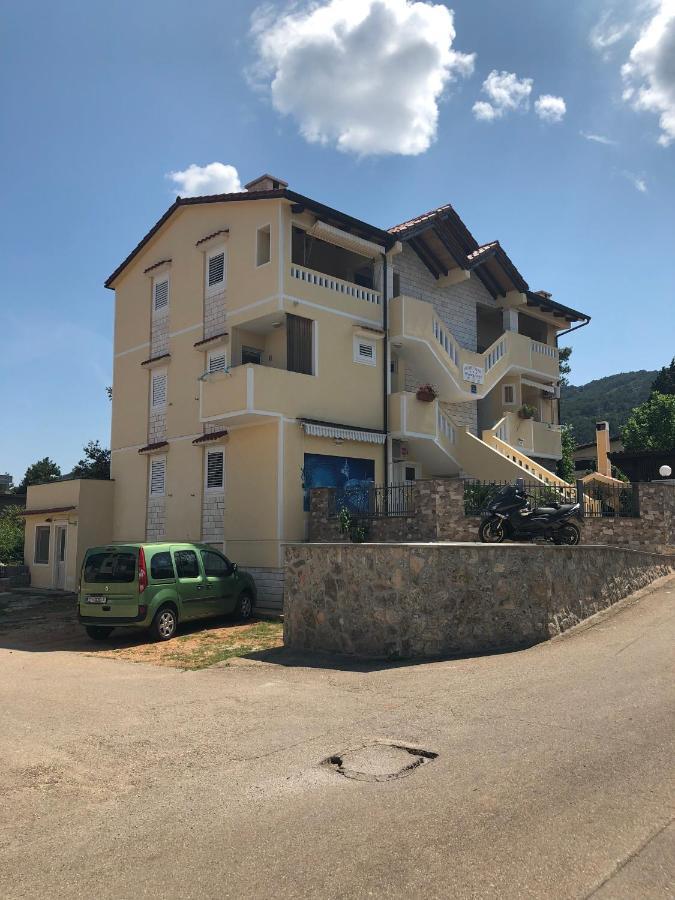 Apartments 2 Ivankovic Stari Grad  Exterior photo