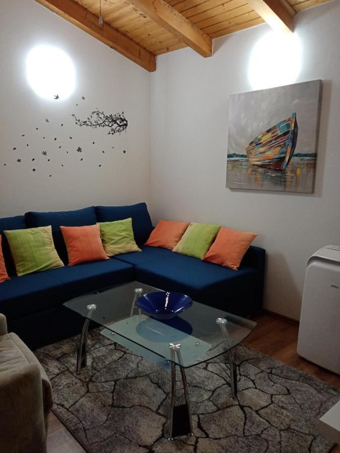 Apartments 2 Ivankovic Stari Grad  Exterior photo